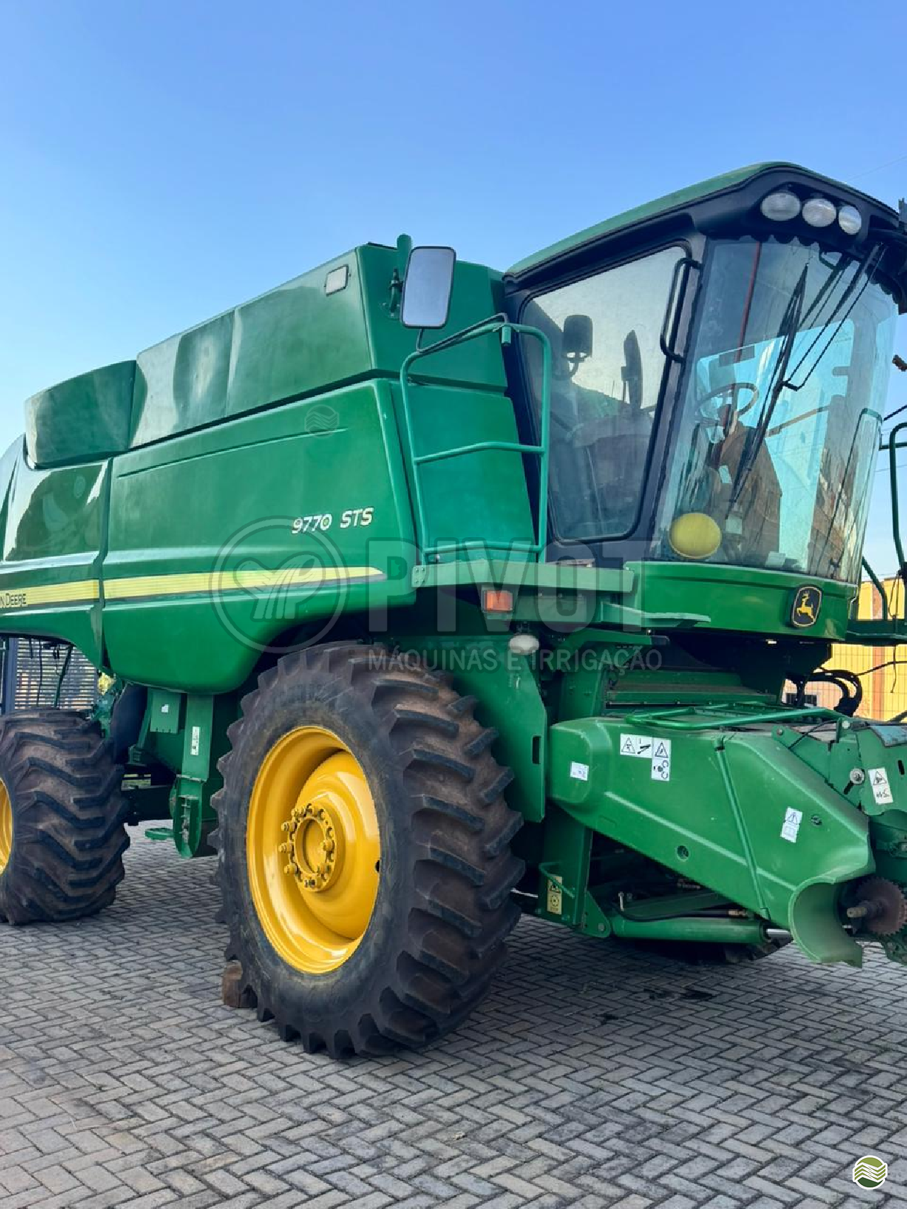 COLHEITADEIRA JOHN DEERE JOHN DEERE 9770 STS Pivot Máquinas - Case  GOIANIA GOIAS GO